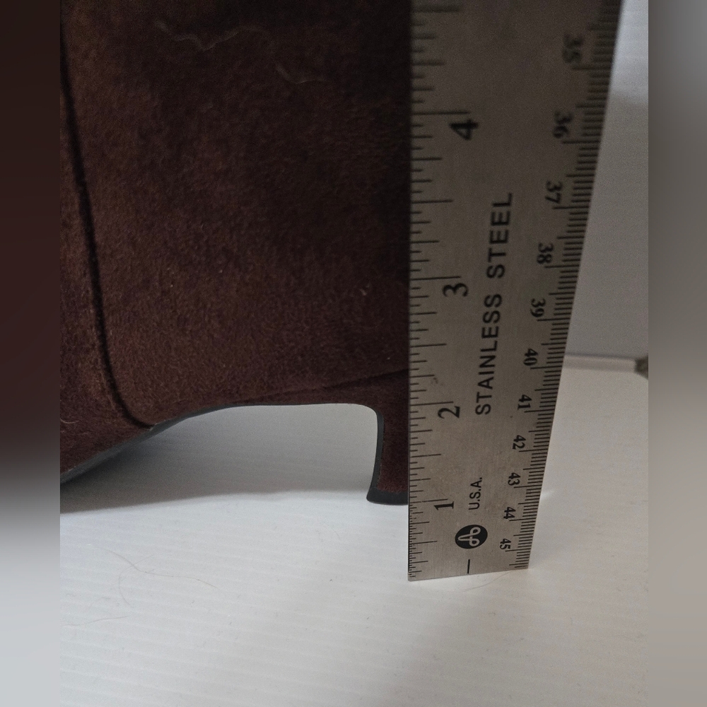 Brown Faux Suede Boots, Zips Up the Side, Universal Thread, Sz8.5, New With Tags - Picture 8 of 10